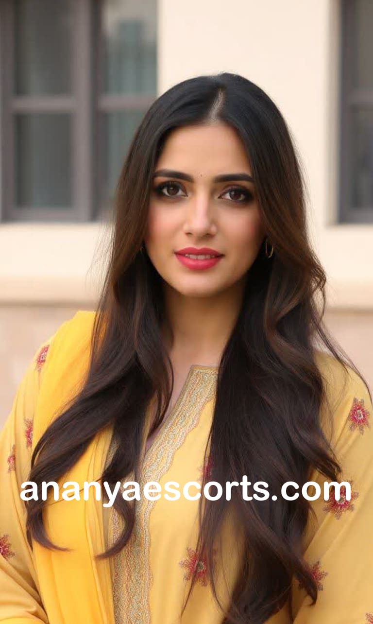 Naugawan Sadat Escorts